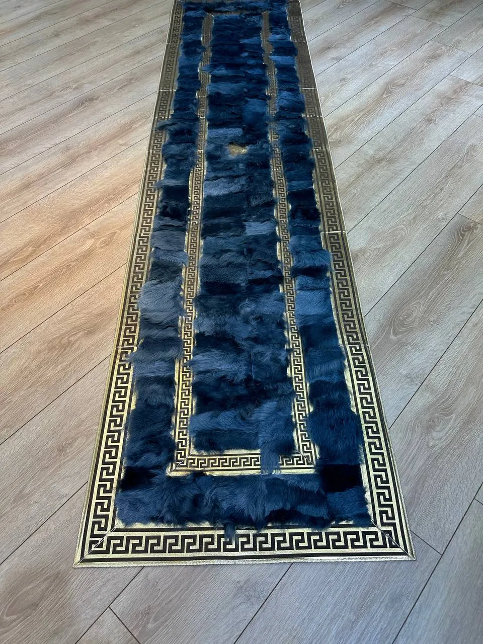 Genuine Handmade Blue Home Decor Runner Rug , Sheepskin Non Slip Rug