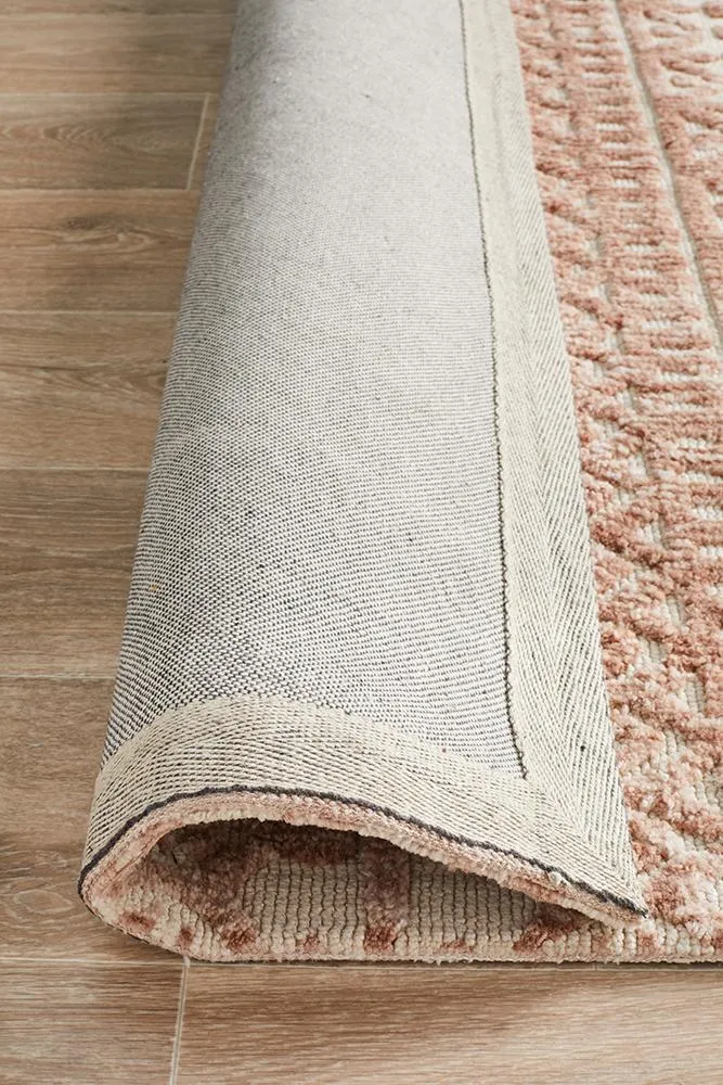 Levi Becca Peach Ivory Rug