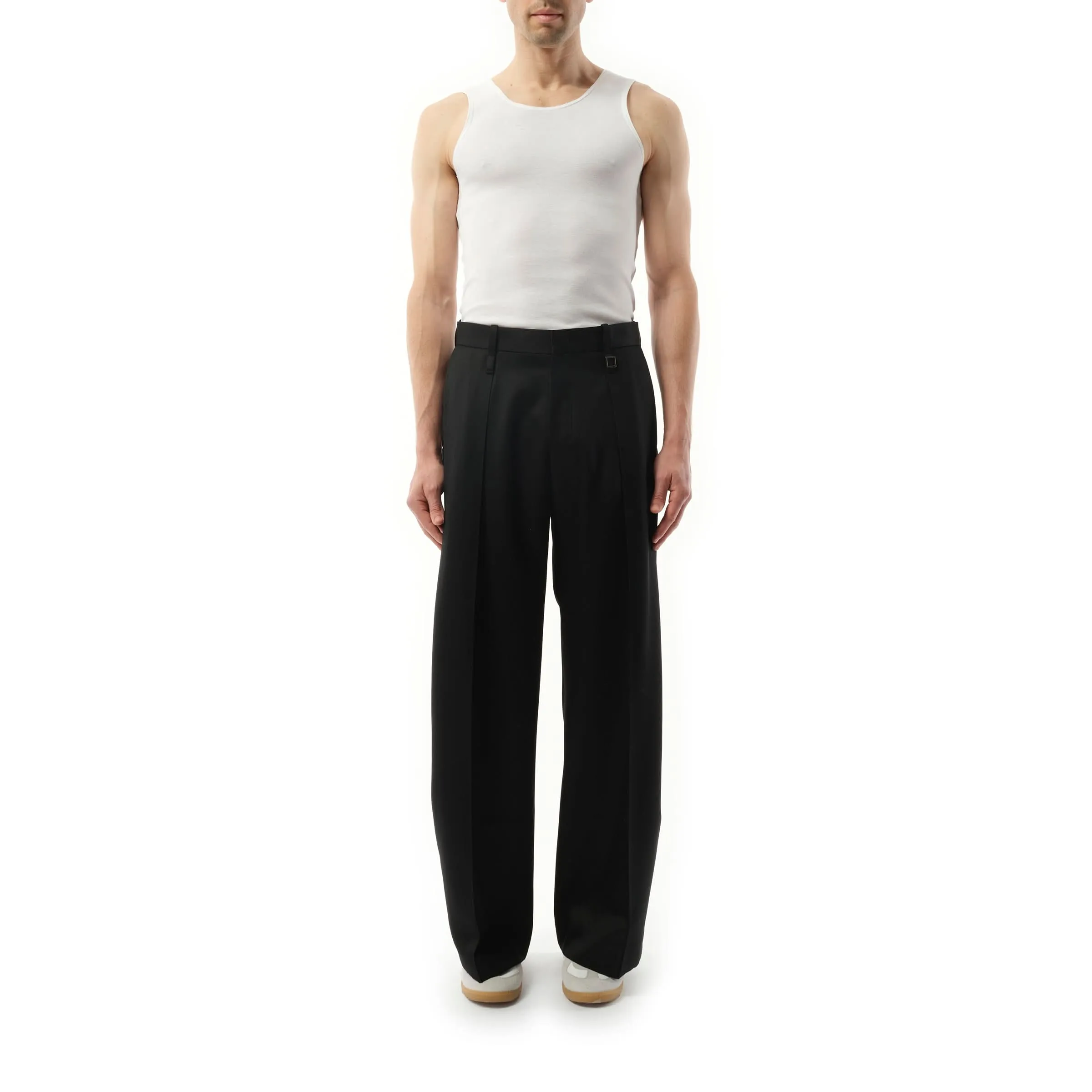 Pleated Relax Pants in Black