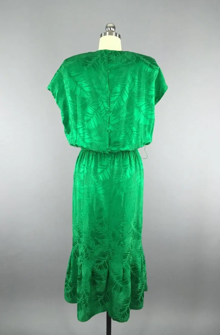 Vintage 1980s Day Dress / Shamrock Green Silk